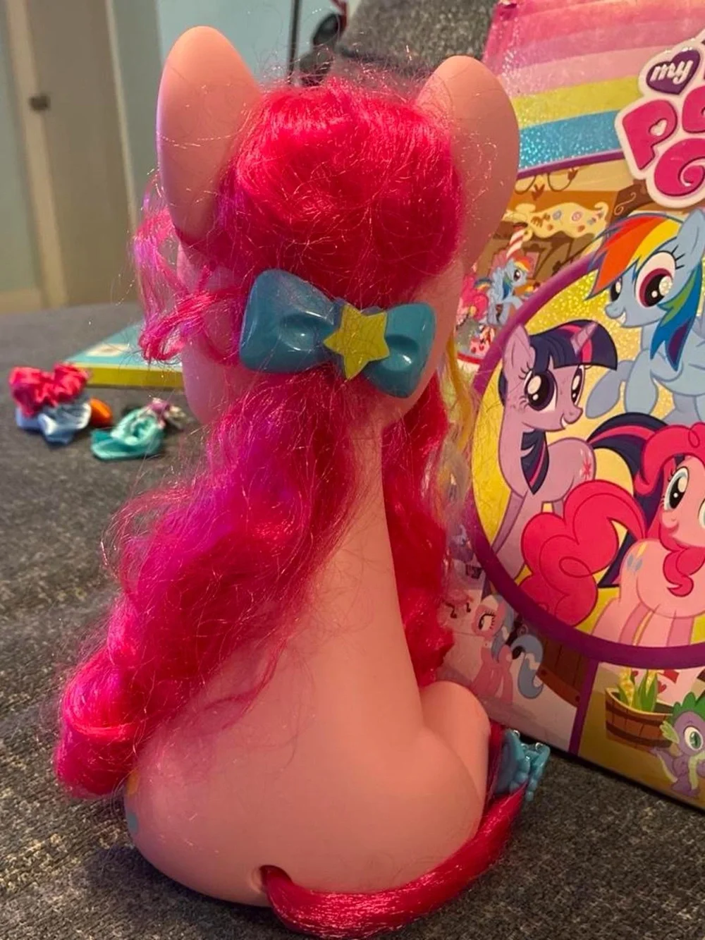 Just Play My Little Pony Pinkie Pie Styling Head toy